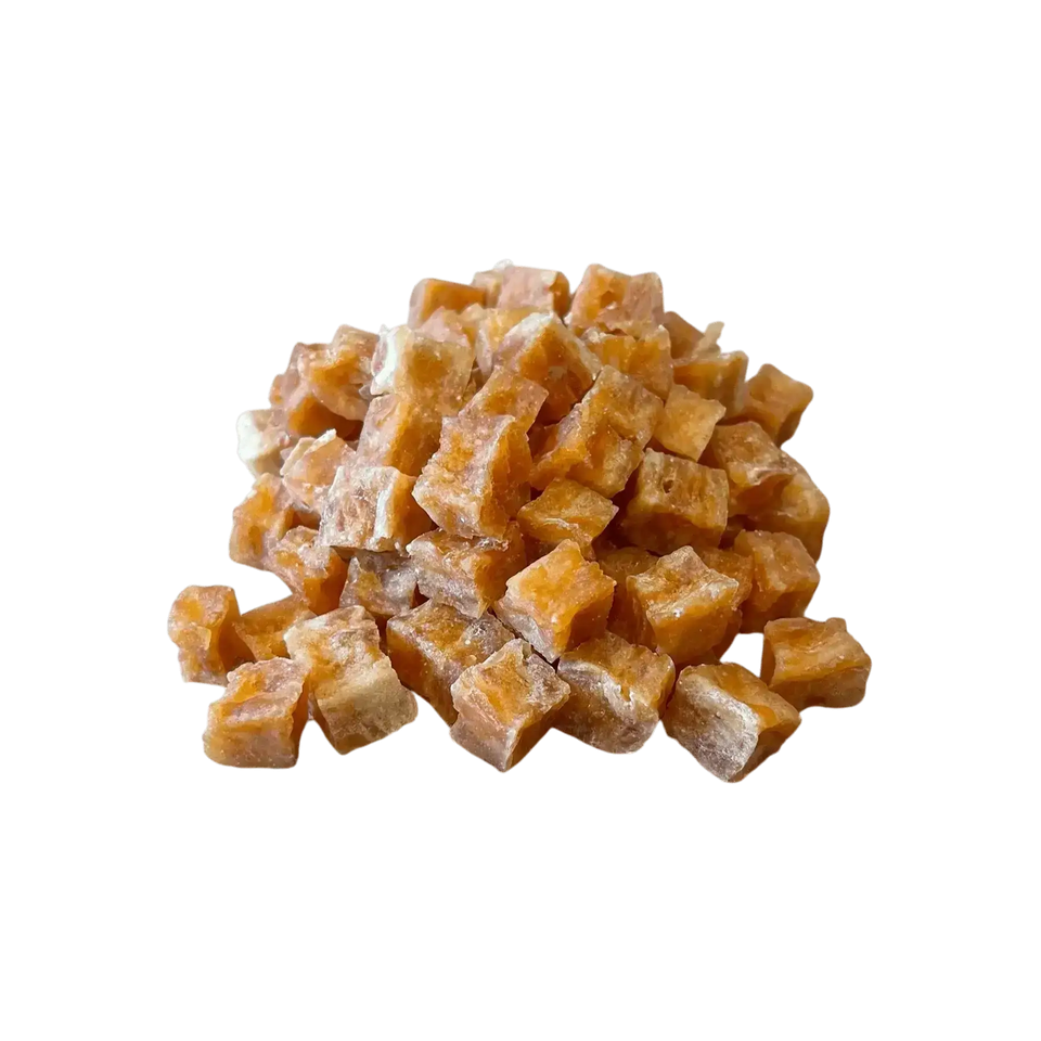 Hühnerbrustwürfel mit Fisch – Herzhafter Snack für kleine Belohnungsmomente für deinen Hund.
Zart. Proteinreich. Doppelt lecker.