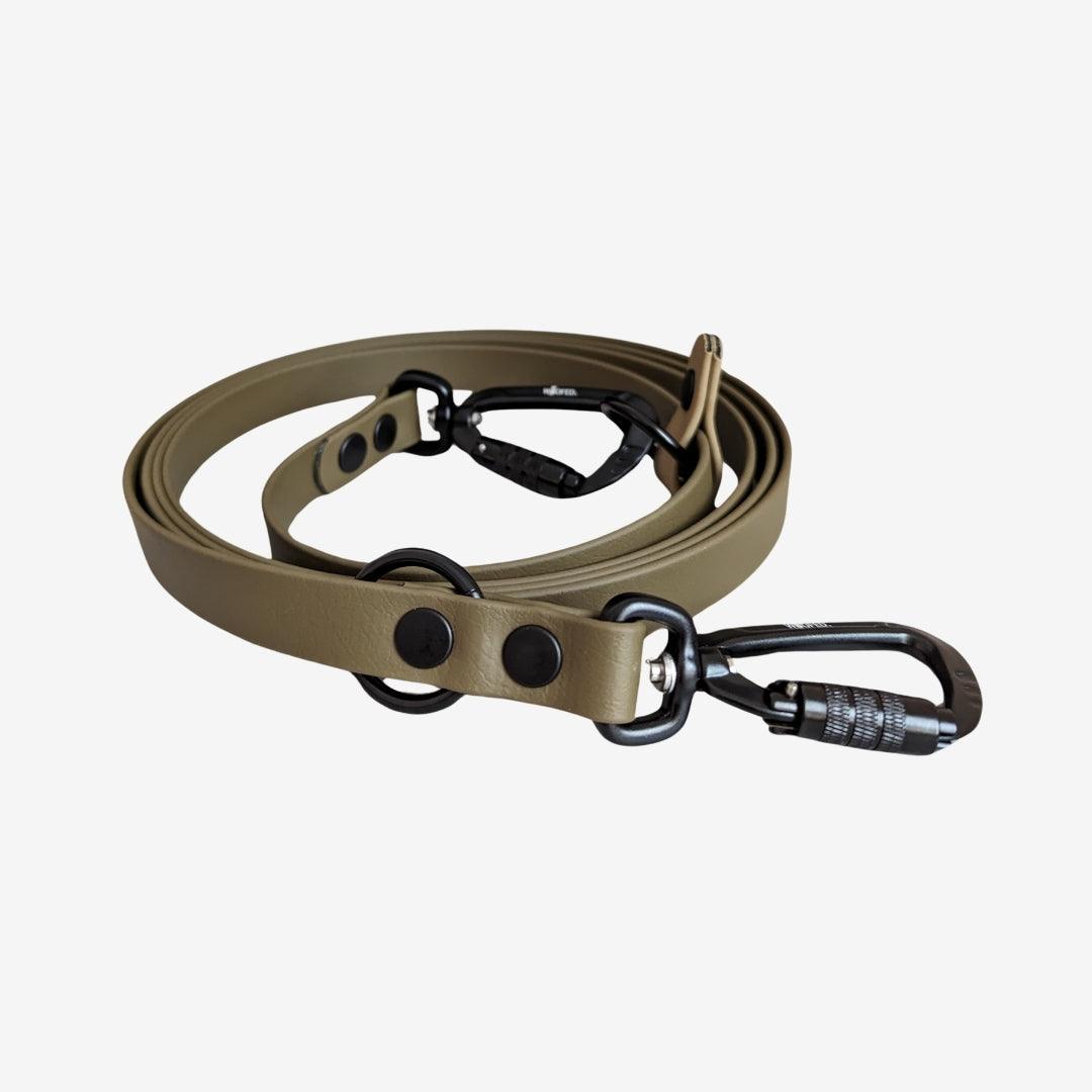 Biothane Umhängeleine mit Sicherheitskarabiner - WOOFED.