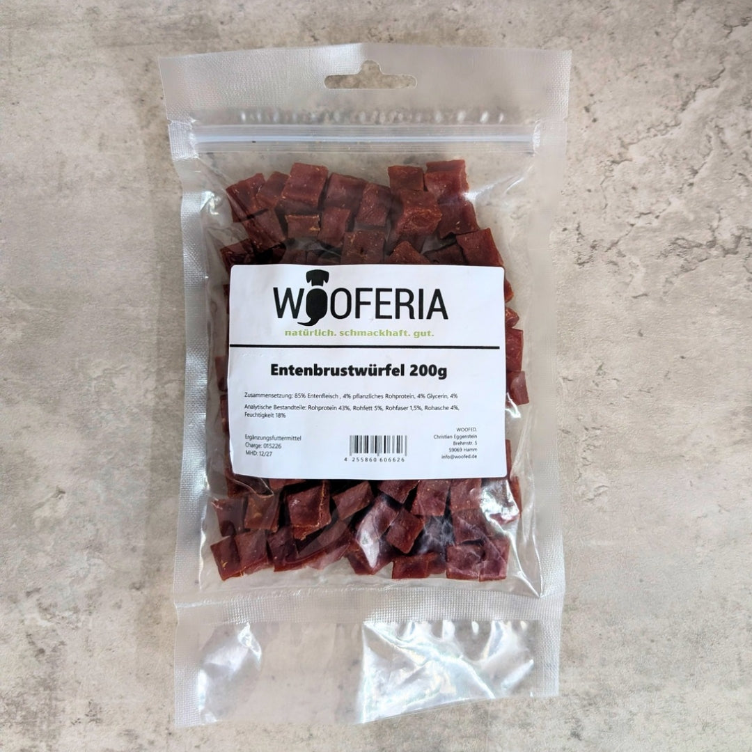 Entenbrustwürfel für Hunde als Trainingssnack in wiederverschließbarer Verpackung 
