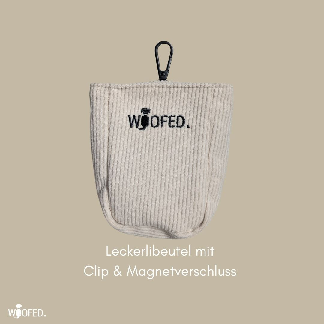 Leckerlibeutel aus Cord in Creme Beige mit Clip und Magnetverschluss, innen beschichtet und einfach auszuwaschen