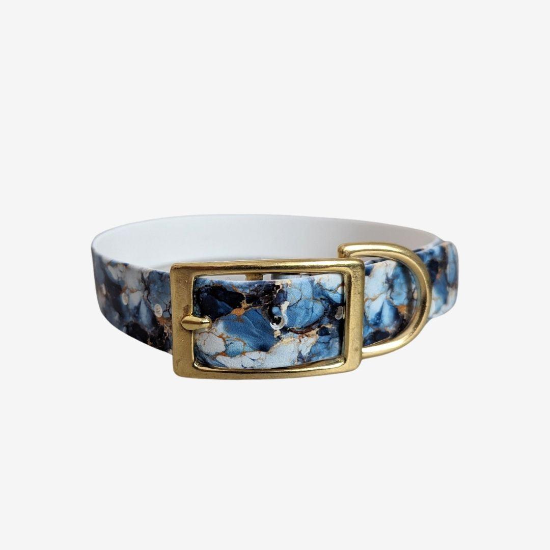 UV Biothane Halsband Marble Blue - WOOFED.