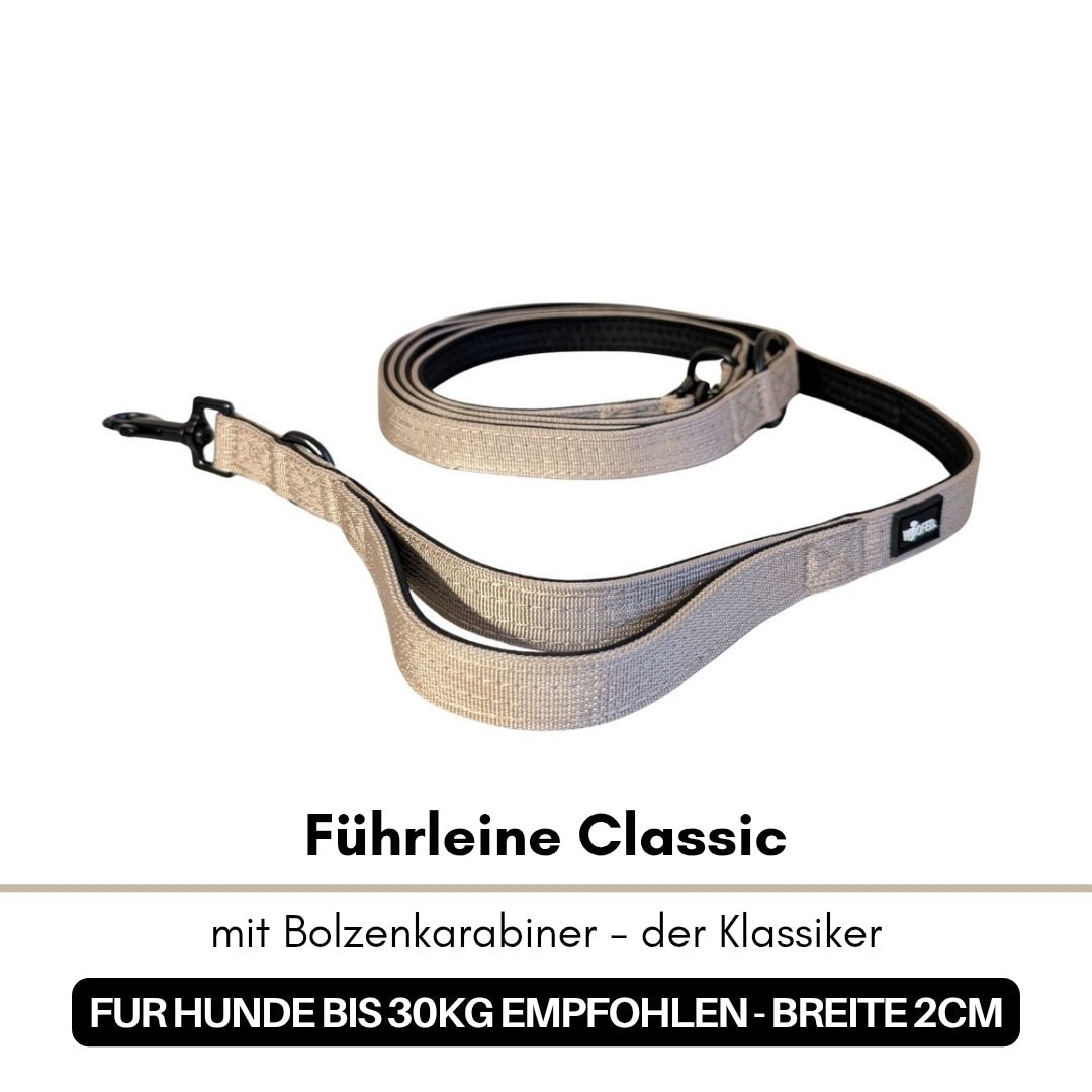 Aufgerollte Desert-Tan Führleine Classic mit Handschlaufe und schwarzem Bolzenkarabiner