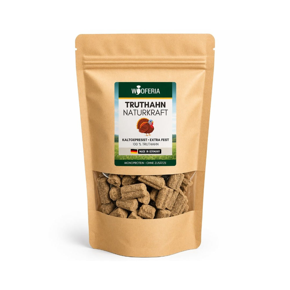 Brauner Kraftpapier-Beutel mit Sichtfenster, sichtbar kaltgepresste Truthahn‑Hundesnacks (Truthahn Naturkraft)